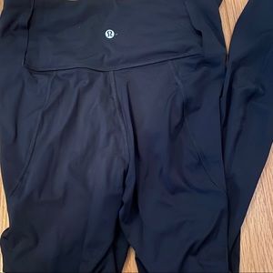 lululemon leggings!